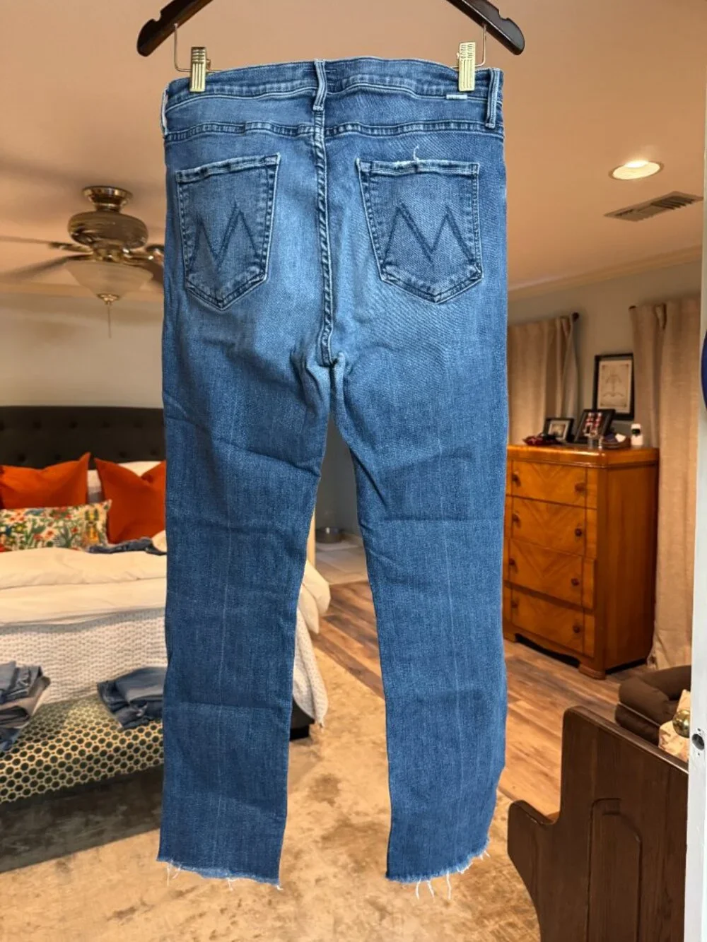 MOTHER Jeans, 3 pair of well worn, distressed jeans - Picture 12 of 15